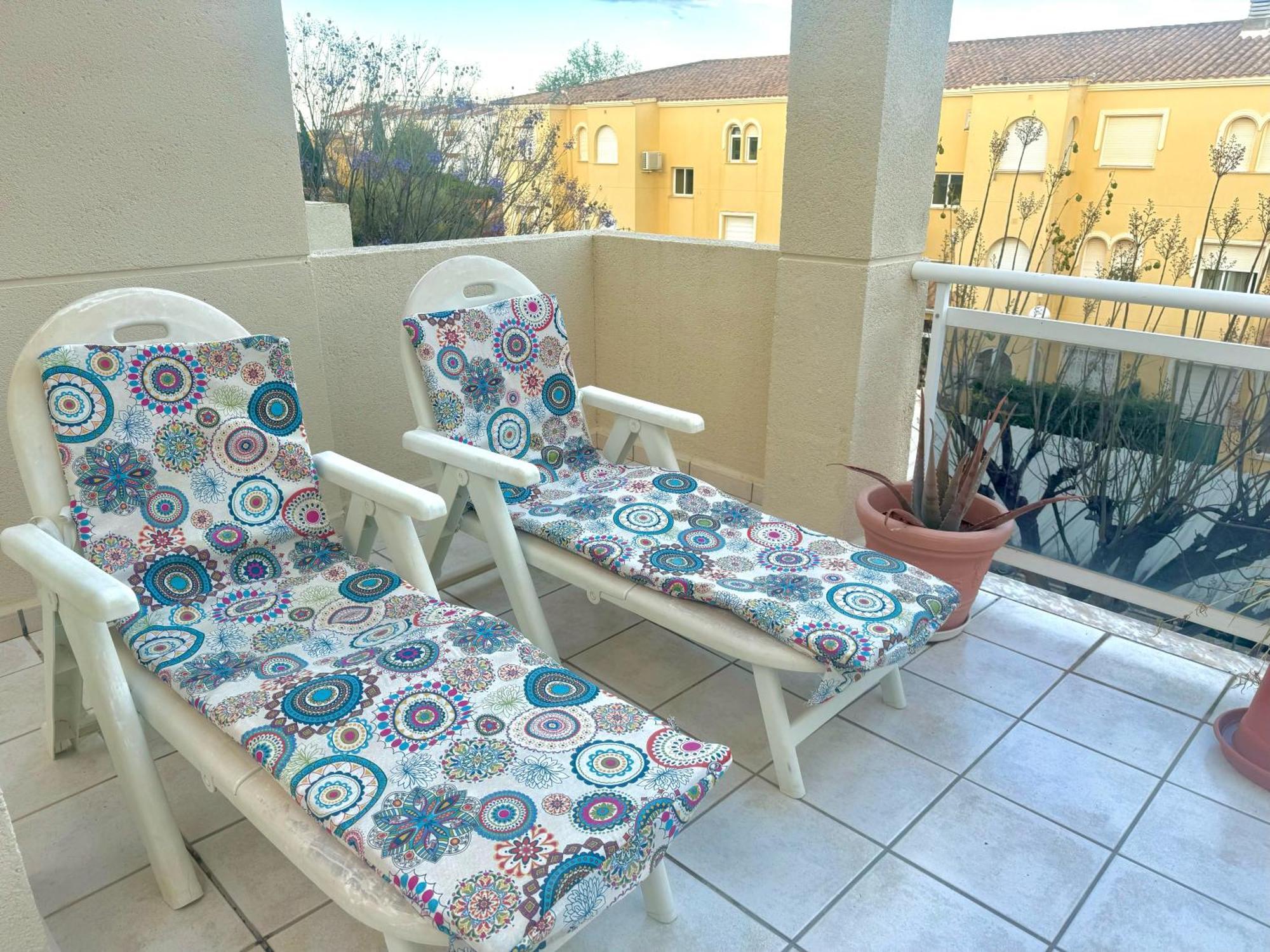 Rosaleda Locdenia Apartment Bagian luar foto